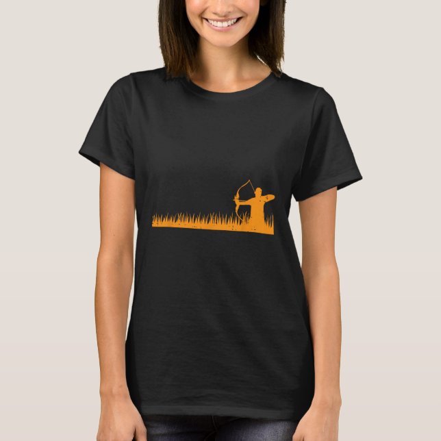 Bow Hunting Archer in Gr Archery Hunter Manar Wome T Shirt (Framsida)