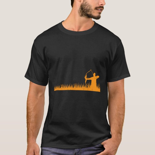Bow Hunting Archer in Gr Archery Hunter Manar Wome T Shirt (Framsida)