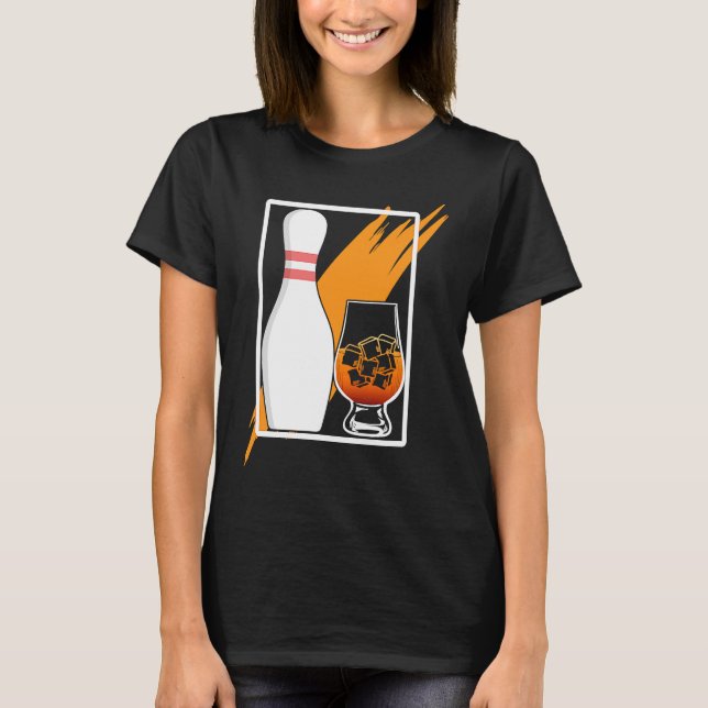 Bowl Pin and Whiskey Weekend T Shirt (Framsida)