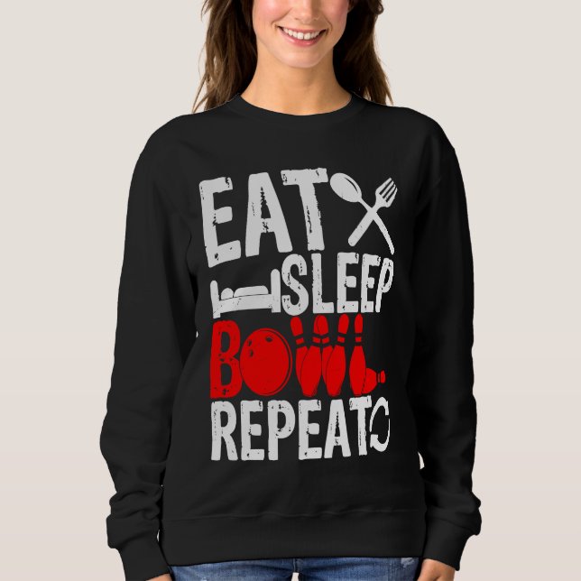 Bowling Ball Pin Bowler Strike Team Bowling Alley  T Shirt (Framsida)