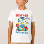 Bowling Birthday Shirt Brother Första födelsedagen T Shirt<br><div class="desc">Firar födelsedag med denna speciella t-shirt,  personlig design</div>