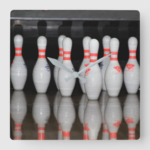 Bowling Clock Fyrkantig Klocka