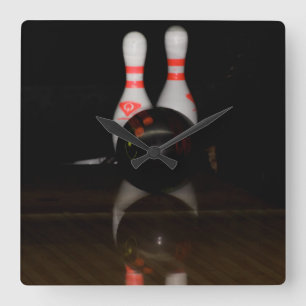 Bowling Clock Fyrkantig Klocka