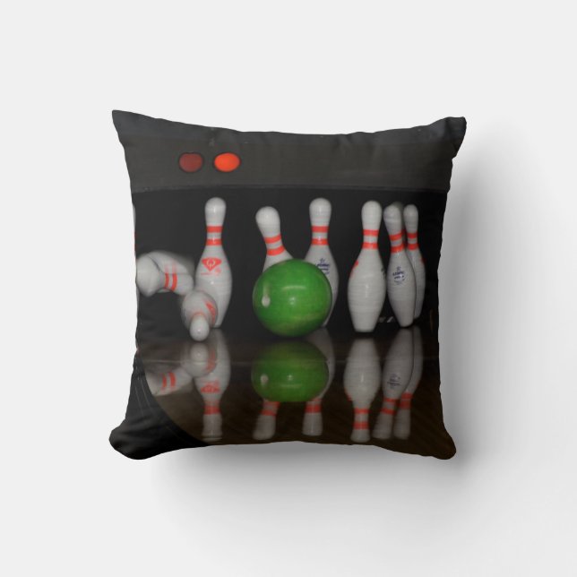 Bowling Pin Pillow Kudde (Framsida)