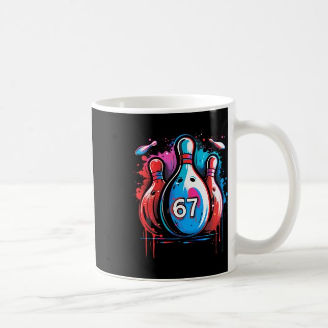 Bowlingklot 67 Six Seven Alpha Slang 6 7 Meme Kid Kaffemugg (Höger)