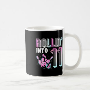Bowlingspelare Rullar In I 11 Bowling 11-års Födel Kaffemugg