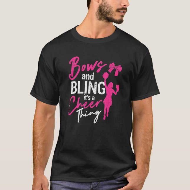Bows And Bling Its A Cheer Thing  Cheerleader Chee T Shirt (Framsida)