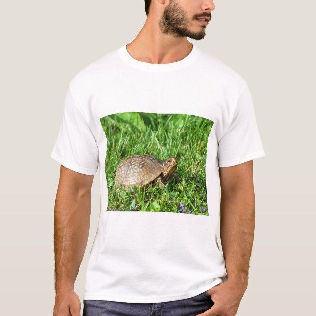 Box Turtle T Shirt (Framsida)