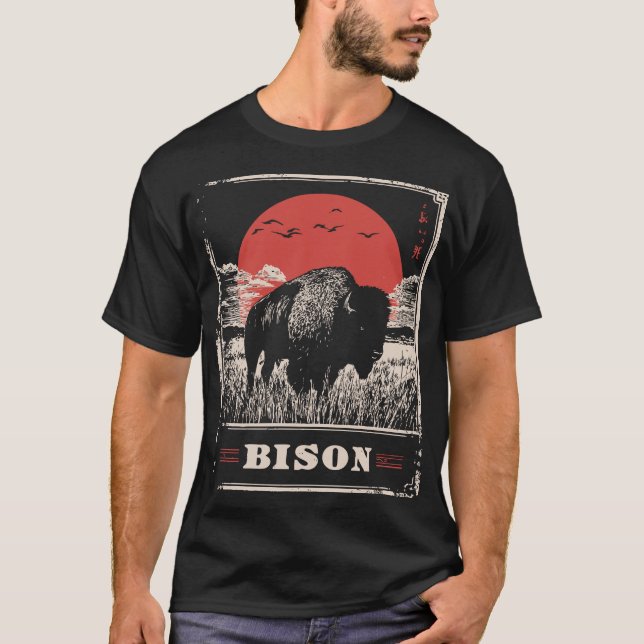Boxarnas ekologi: Bison Future Relic T Shirt (Framsida)