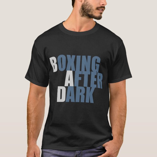 BOXAS EFTER MÖRK T-tröja Tee Shirt (Framsida)
