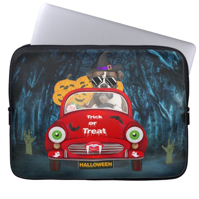 Boxer Hund Driving Car Scary Halloween Laptop Fodral (Framsidan)