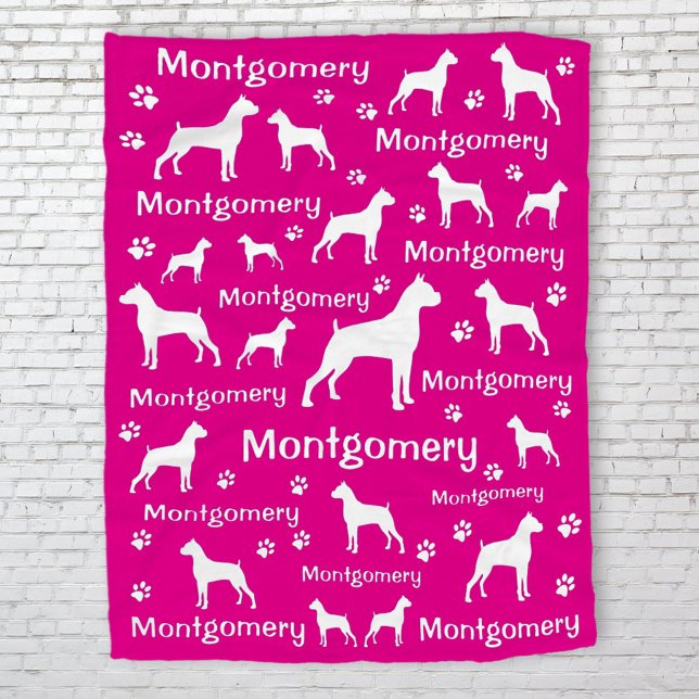 Boxer Hund Fleece Blanket - Mysigt Anpassningsbar  (Pink boxer dog personalized blanket - customize with dog's name and color)