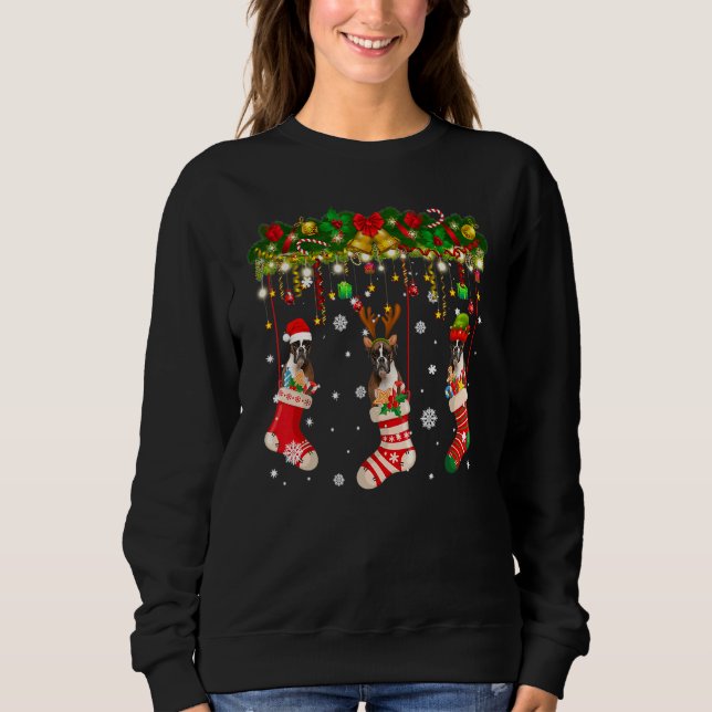 Boxer Hund i Sock Julafton Reindeer Santa Elf Hund T Shirt (Framsida)