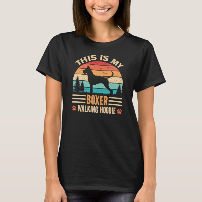 Boxer Mom Walking German Dog Walker Retro Sunset T Shirt (Framsida)