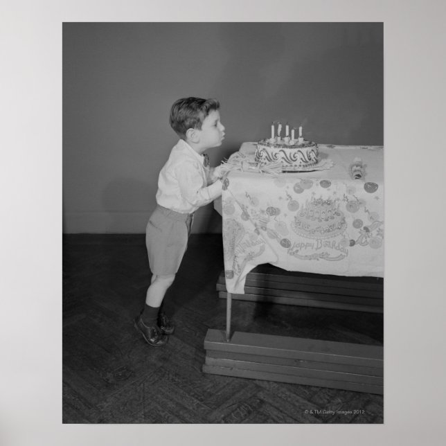 Boy Blowing Candles Poster (Framsidan)