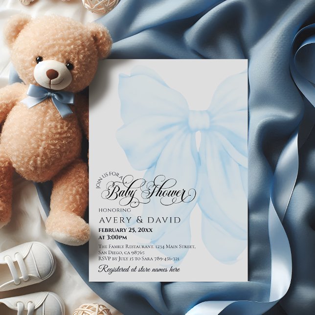 Boy Blue Bow Modern Elegant Baby Shower Inbjudningar (Skapare uppladdad)