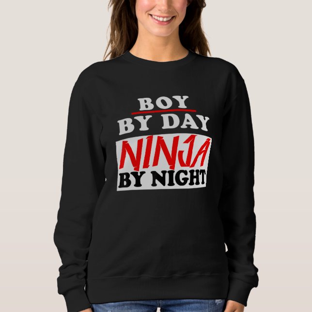 Boy by Day Ninja by night Gaming Ninja T Shirt (Framsida)