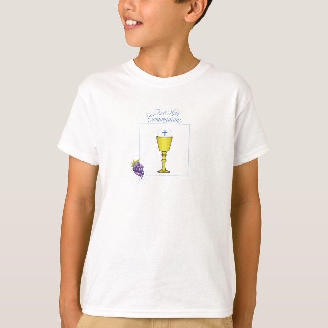 Boy First Communion, Chalice with Host and Grapes T Shirt (Framsida)