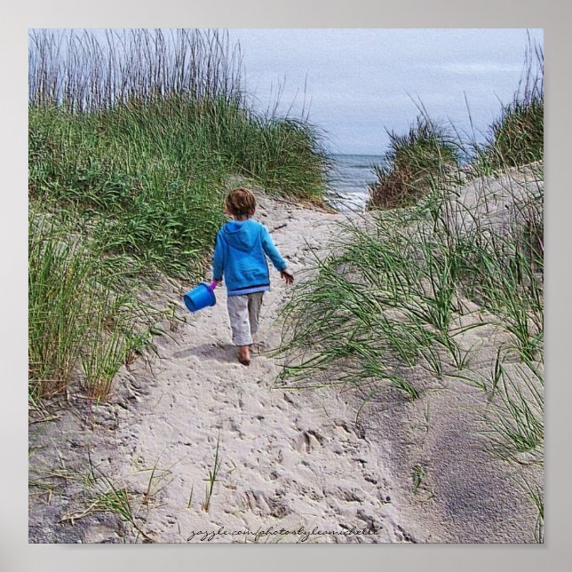 Boy och hans Pail Poster (Framsidan)