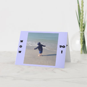 BOY ON BEACH ÖNSKEMÅL "DU A GRATTIS PÅ FÖDELSEDAGE KORT