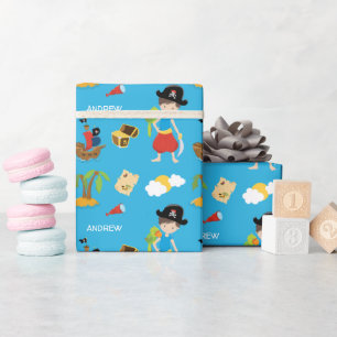 Boy Pirat med Treasure, Parrot och First Namn Presentpapper