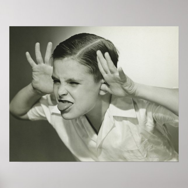 Boy Skapar Ansikte Poster (Framsidan)