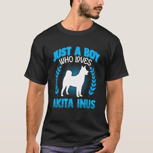 Boy who loves Akita Inu Japanese Akita T Shirt (Framsida)