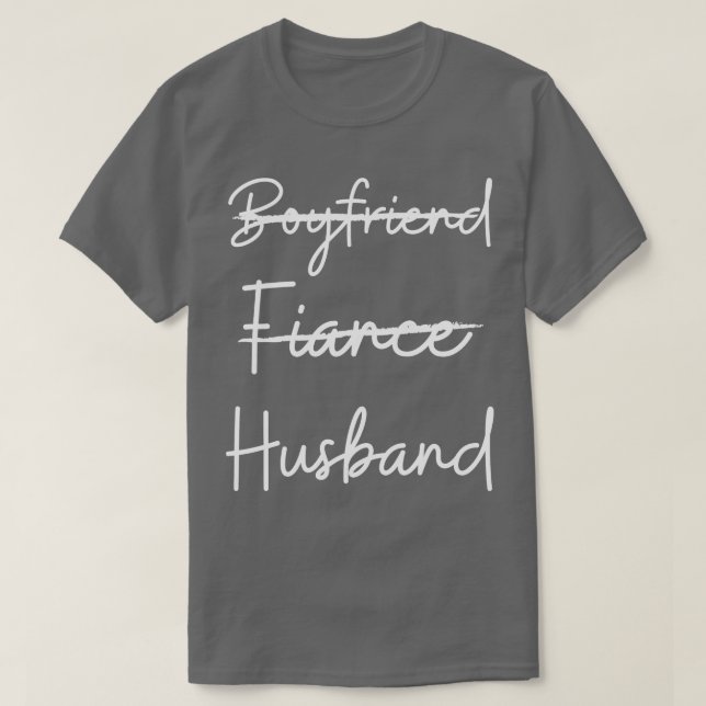 Boykompis Fiance Hus Gift 2020 Giftermål T Shirt (Design framsida)
