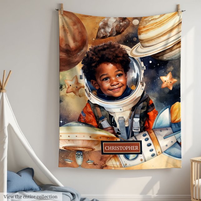 Boys Astronaut Blanket Black Skin Space Watercolor Fleecefilt (Watercolor Black Boy Astronaut Blanket for Boys)