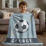 Boys Blue Soccer Ball Sports Kids Fleecefilt<br><div class="desc">Den här söta blå barnfilten har en sportdesign med fotboll och stjärnor. Filten kan vara personlig med dina pojkar namn och monogram. Perfektens gåva till vilken sport som helst älskare!</div>