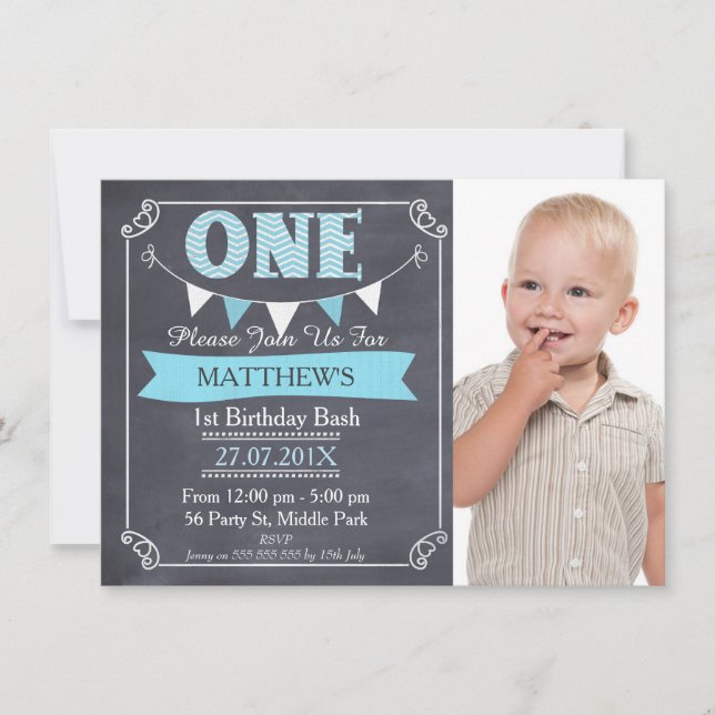 Boys Chalkboard Bunting 1:a födelsedagsinbjudan Inbjudningar (Framsida)