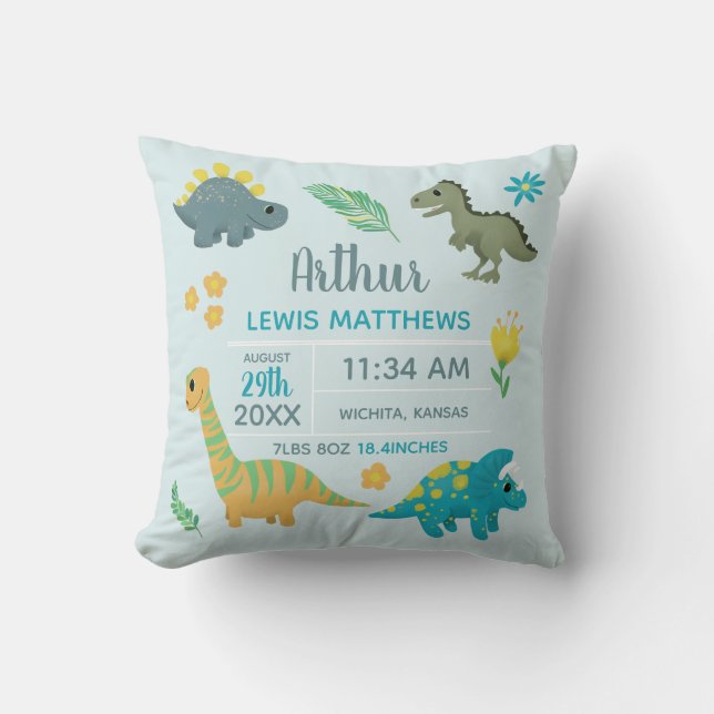 Boys Cute Blue Dinosaur Birth Stats Baby Nursery T Kudde (Framsida)