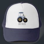 Boys Cute Blue Farm Tractor och Namn Kids  Keps<br><div class="desc">Den här söta och moderna barnens truckerkeps har en blå tecknad och plats för din egen servering för att lägga till dina pojkar namn. Perfektens gåva till en traktorvänlig liten bonde!</div>