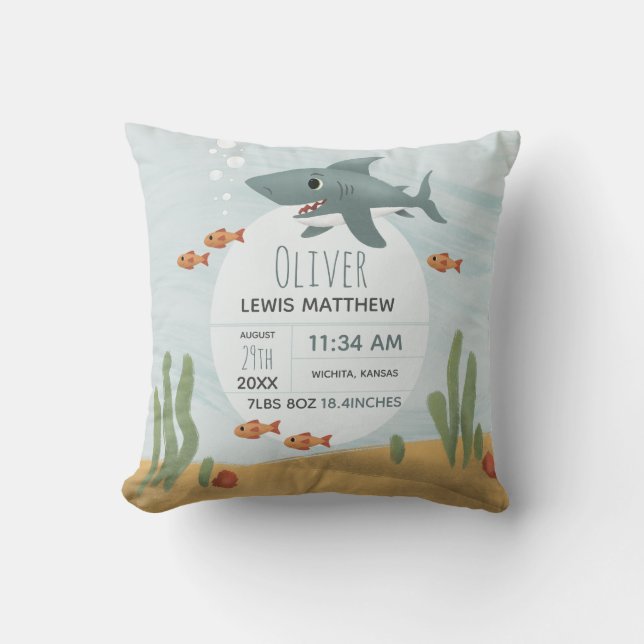 Boys Cute Blue Shark Keepsaké Birth Stats Kudde (Framsida)