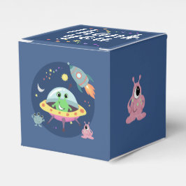 Boys Cute Space Alien Rocket Baby Shower Presentaskar