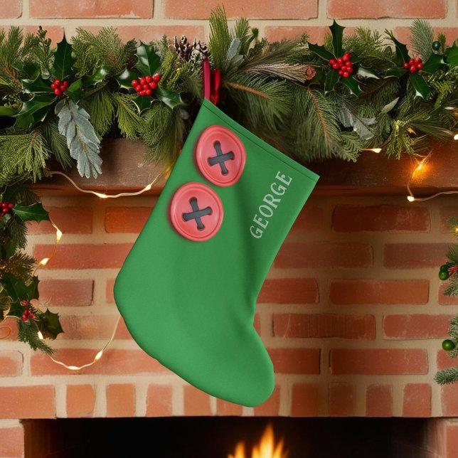 Boys Grönt Santa's Workshop-julfesten Stor Julstrumpa (A green Christmas Stocking with red buttons inspired by Santa's workshop. )