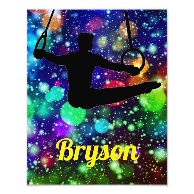 Boys Gymnastics Ringar Photo EnUtvidgning Fototryck (Framsidan)