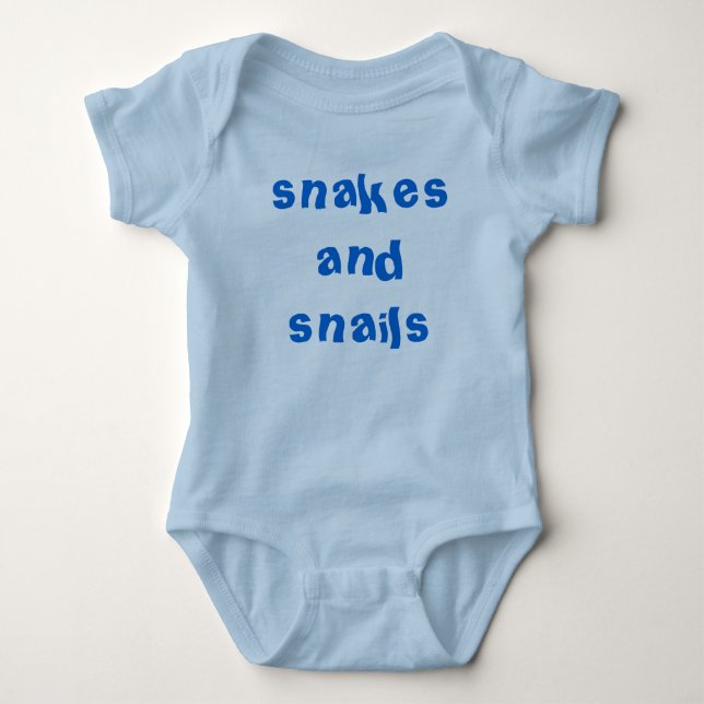Boys orakes och snigel i blått tee shirt (Framsida)