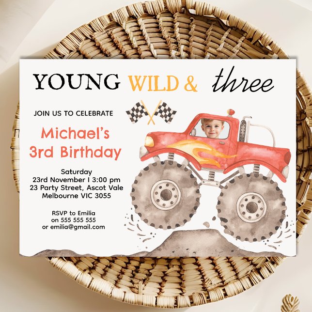 Boys Red Monster Lastbil Young Vild 3 födelsedagar Inbjudningar (Boys Monster Truck Birthday Invitation, Young Wild Three Monster Truck Birthday Invitation Template)