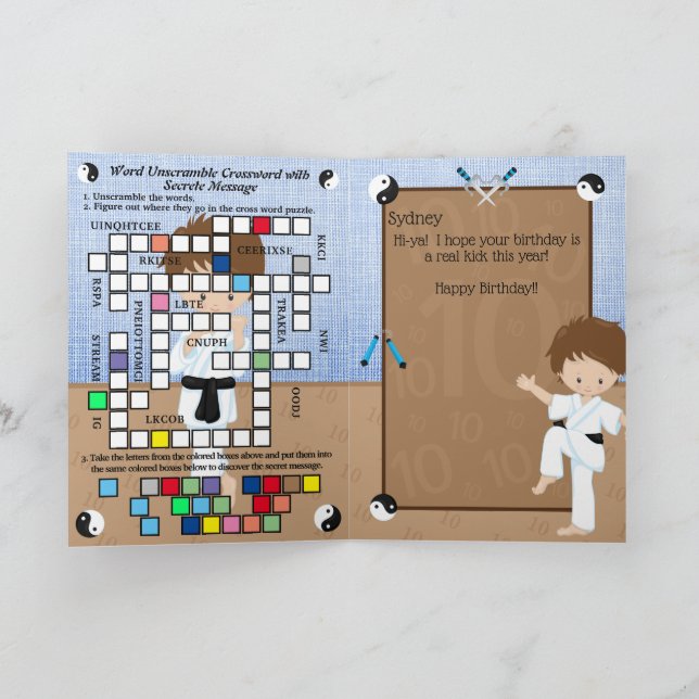 Boys Roligt Karate Secret Message Grattis på födel Kort (Inuti)