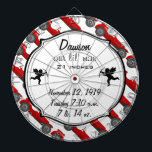 Boys Room Classic Car ger sötröda Retro-bilar Piltavla<br><div class="desc">Personlig Classic Car Dart Board Game Game Geifts Sweet red Retro Car Pojke Stats on Cute Little Keepsakes for the lille mans pappa eller morpa eller hans klassiska billil man pojke-rum-daghem. En dart-bräda i en förskola.. bra sätt bort dart ett tag eller använda på BBQ Baby Shower Shindig! Så unikt...</div>