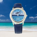 Boys Shark Ocean Fish Cute Modern Blue Kids Armbandsur<br><div class="desc">Blåhaj,  hav,  fiskungar och personliger tittar på. Nautisk vattenfärg. Perfekt för pojkar.</div>