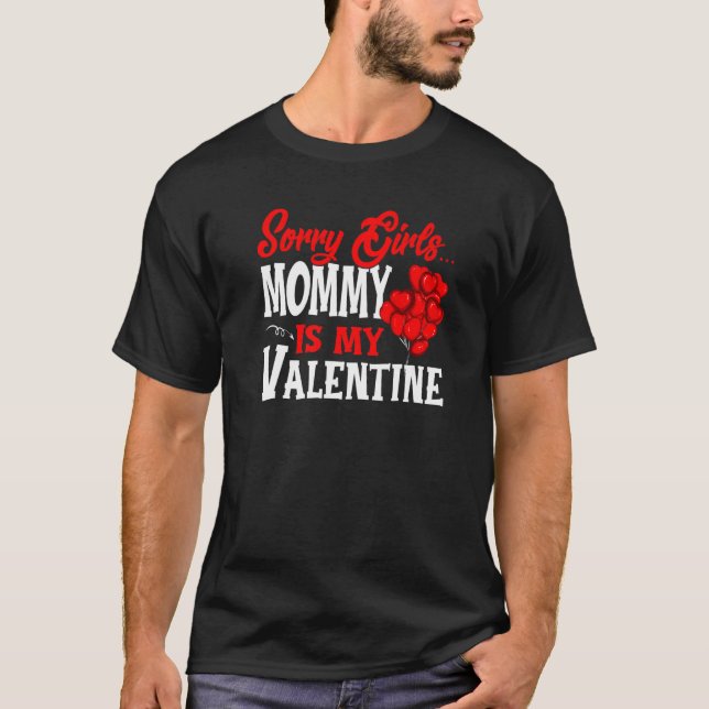 Boys Valentines dag Cute Ledsen att Mamman är min  T Shirt (Framsida)