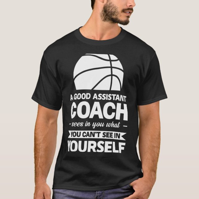 Bra Assistant Coach Sees Sport T Shirt (Framsida)