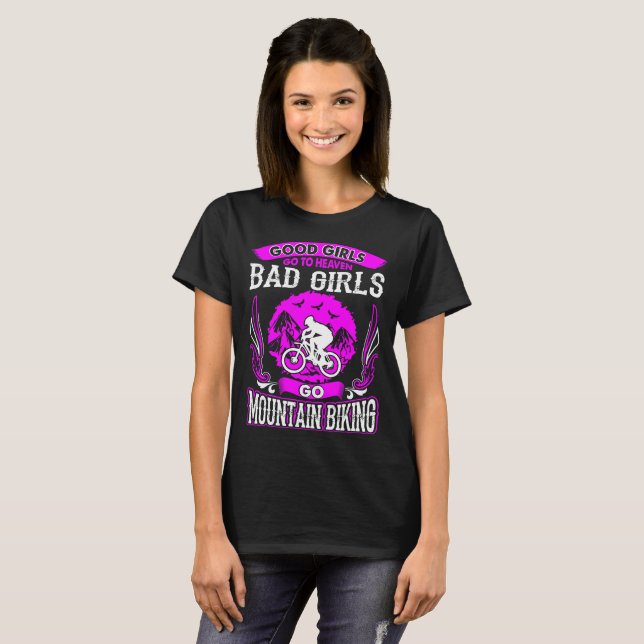 Bra flickor går himmeldåligaflickor går att cykla t-shirt (Hel framsida)