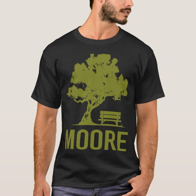 Bra Moment - Moore T Shirt (Framsida)