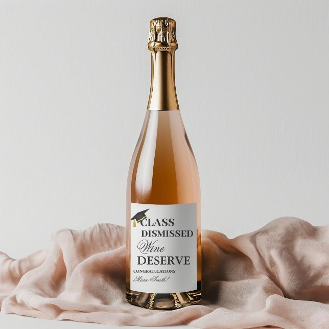 Bra par med Graduating Universiteten Studenten Vinflaska Etikett (Skapare uppladdad)