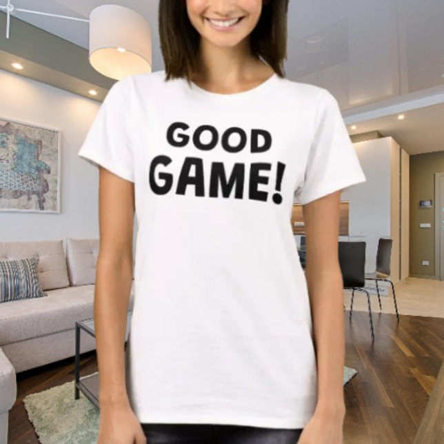 Bra spel! | Fet Gamer-seger Typografi T-shirt (Skapare uppladdad)