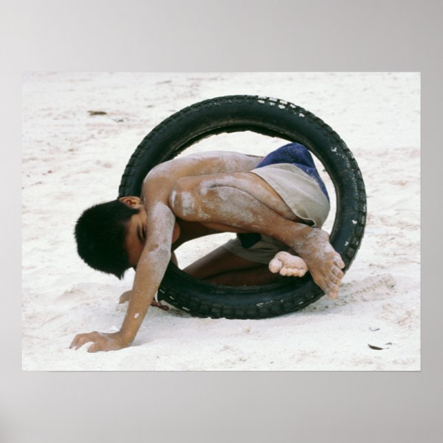 Bra Tyred. Poster (Framsidan)