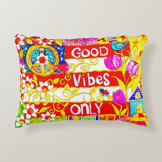Bra Vibes endast, Boho fredstecken, daisy, flagga, Prydnadskudde